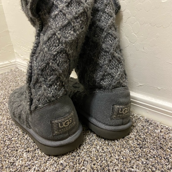 UGG LATTICE CARDY BOOT - Picture 4 of 5